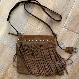 MICHAEL KORS CROSSBODY FRINGE PURSE